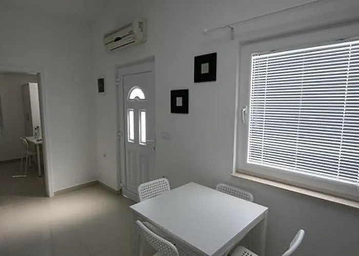 아파트 With Parking Space Nin, Zadar - 17784