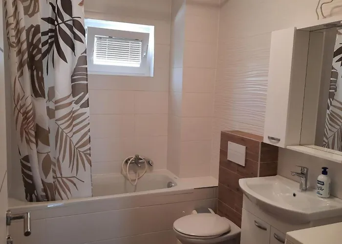 Lägenhet With Parking Space Nin, Zadar - 17784 Nin